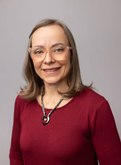 Kristen Defreitas – Birnie Electric team